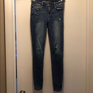 Old navy mid rise rockstar jeans